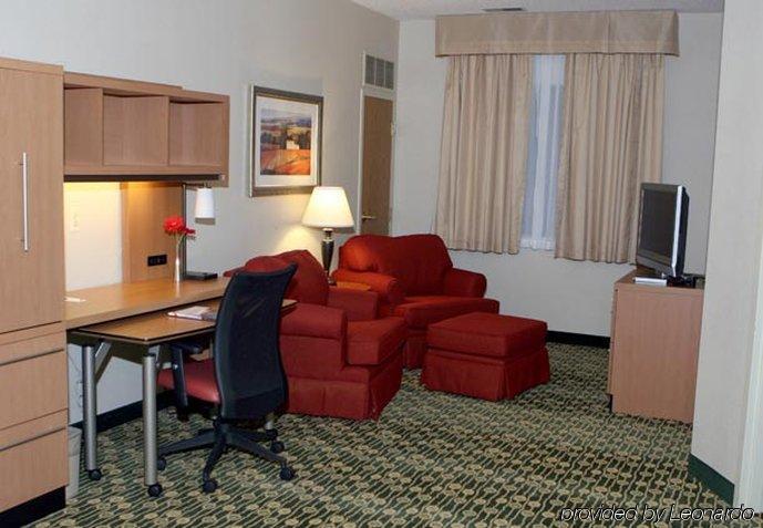Towneplace Suites Detroit Warren Dış mekan fotoğraf