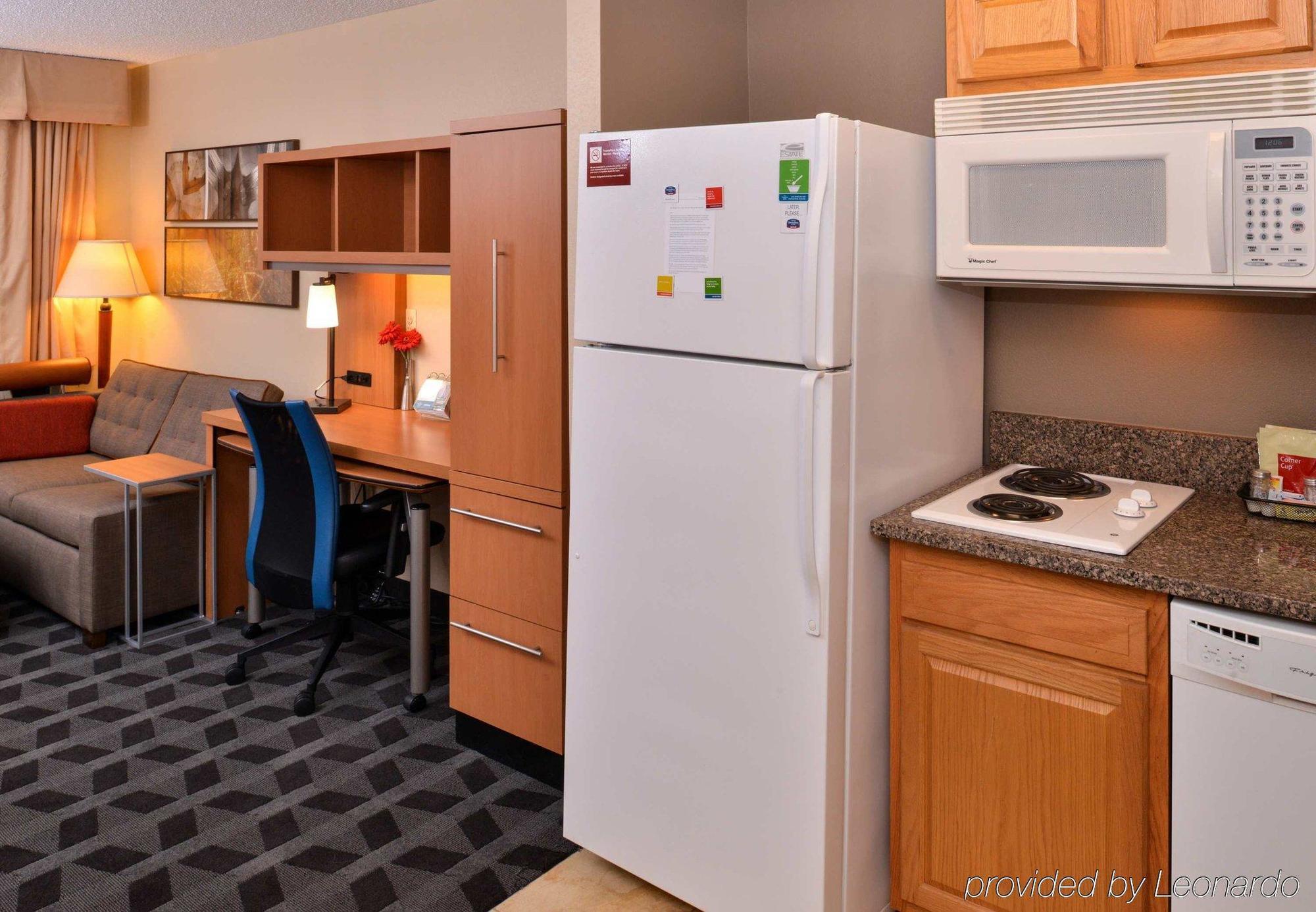 Towneplace Suites Detroit Warren Dış mekan fotoğraf