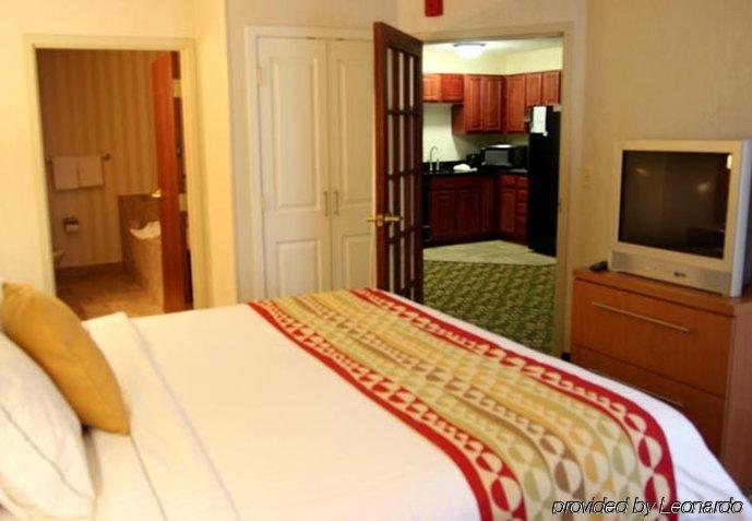 Towneplace Suites Detroit Warren Dış mekan fotoğraf