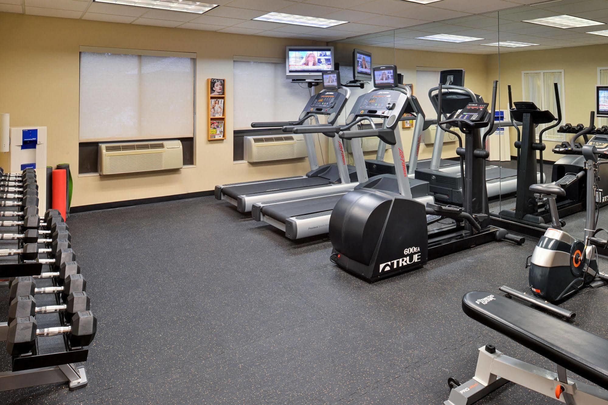 Towneplace Suites Detroit Warren Dış mekan fotoğraf